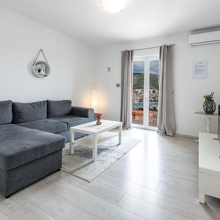 Apartment Mirna Ragusa Esterno foto
