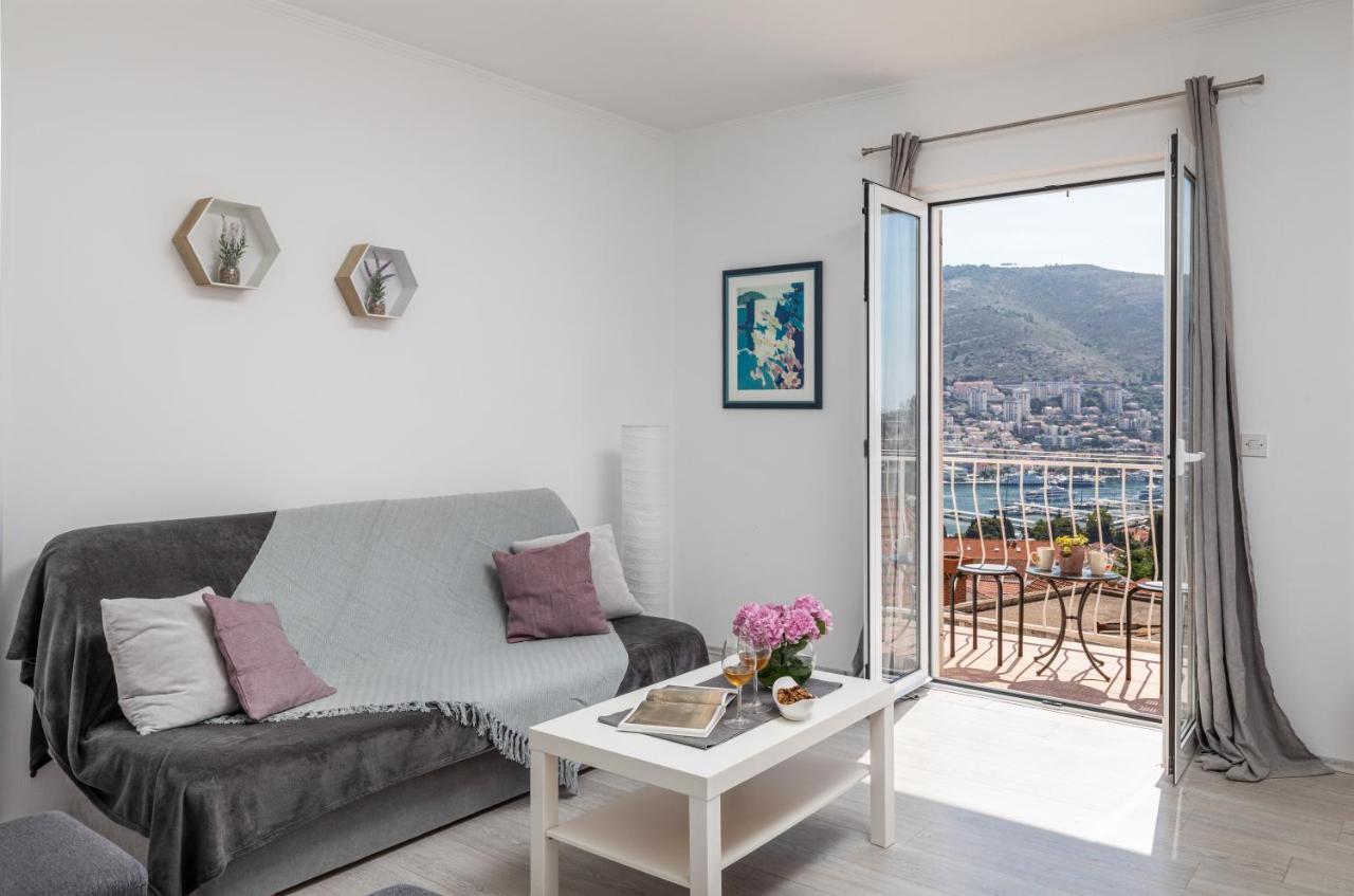 Apartment Mirna Ragusa Esterno foto