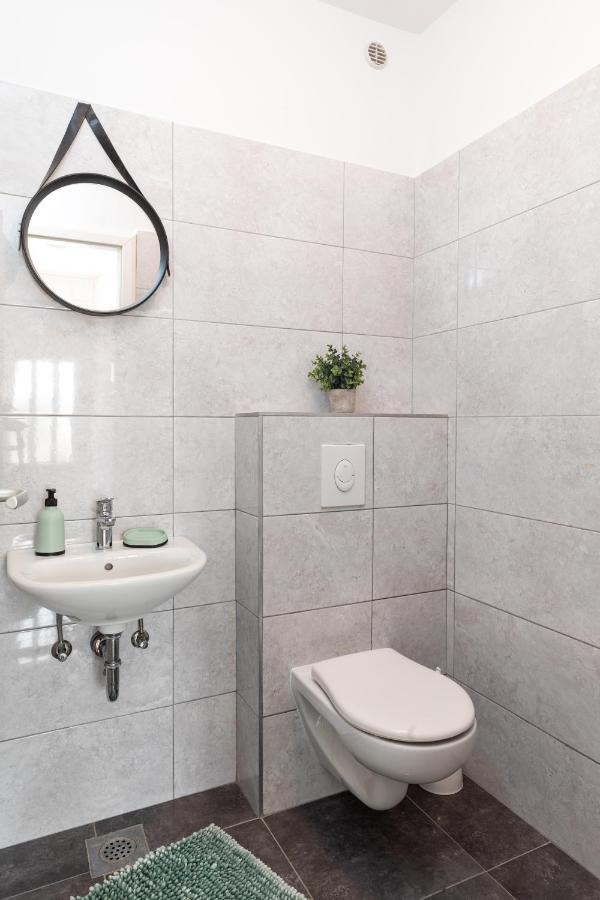 Apartment Mirna Ragusa Esterno foto