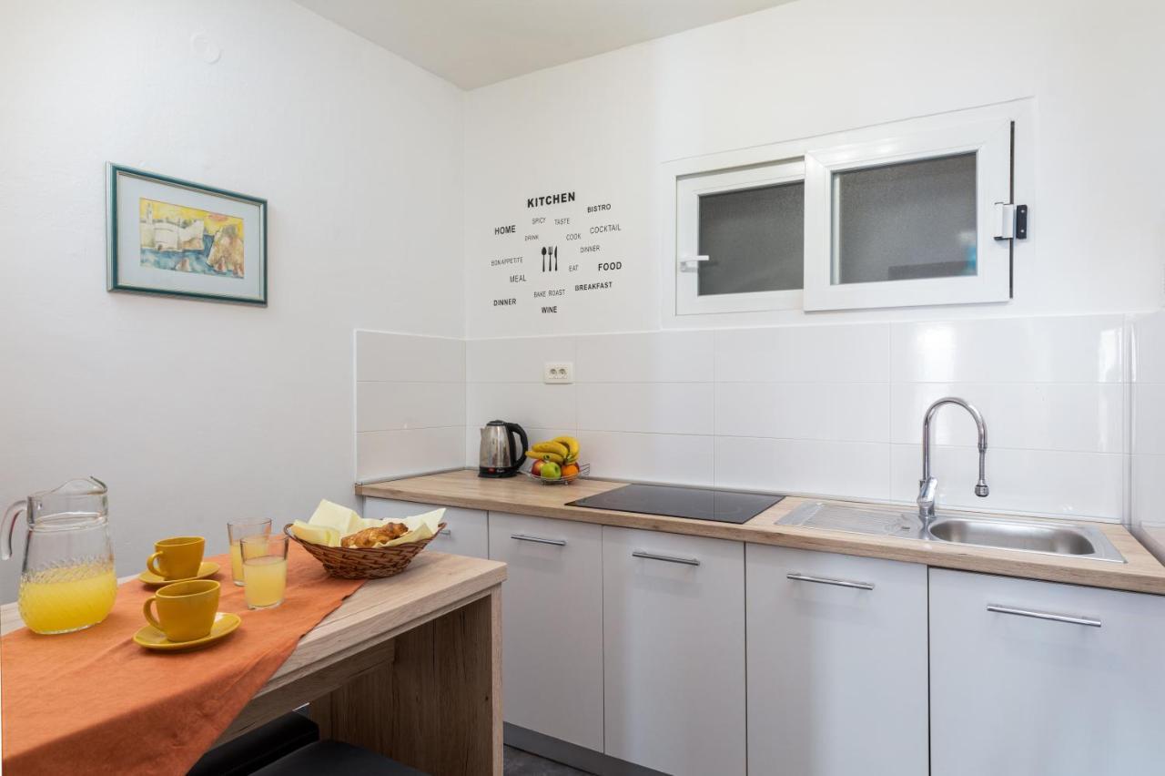 Apartment Mirna Ragusa Esterno foto