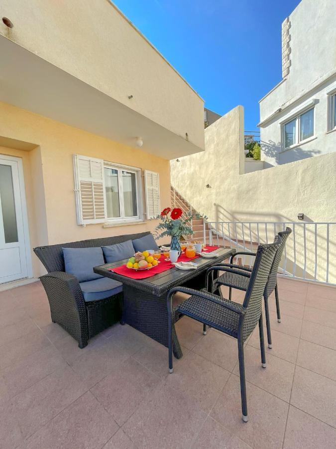 Apartment Mirna Ragusa Esterno foto