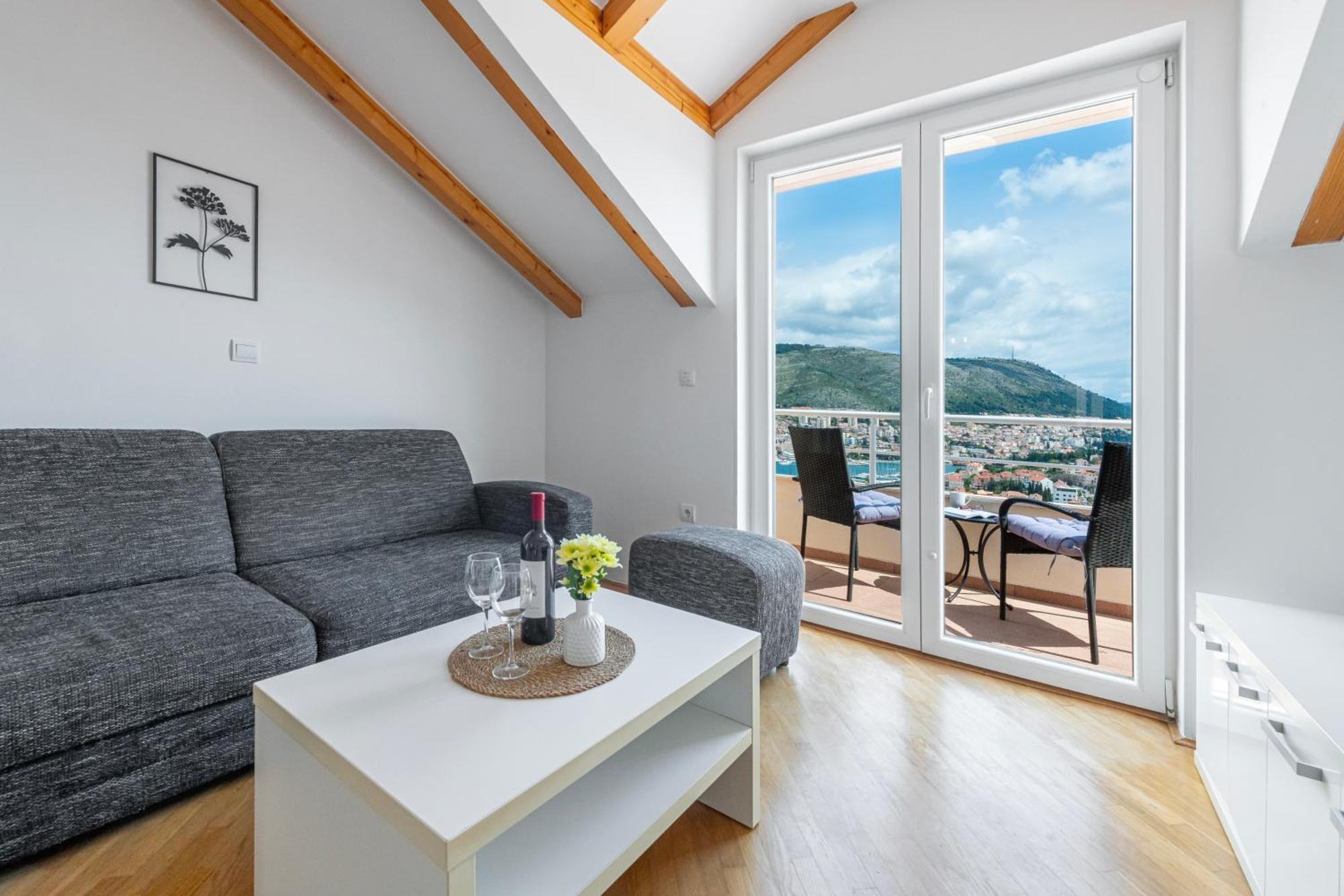 Apartment Mirna Ragusa Esterno foto