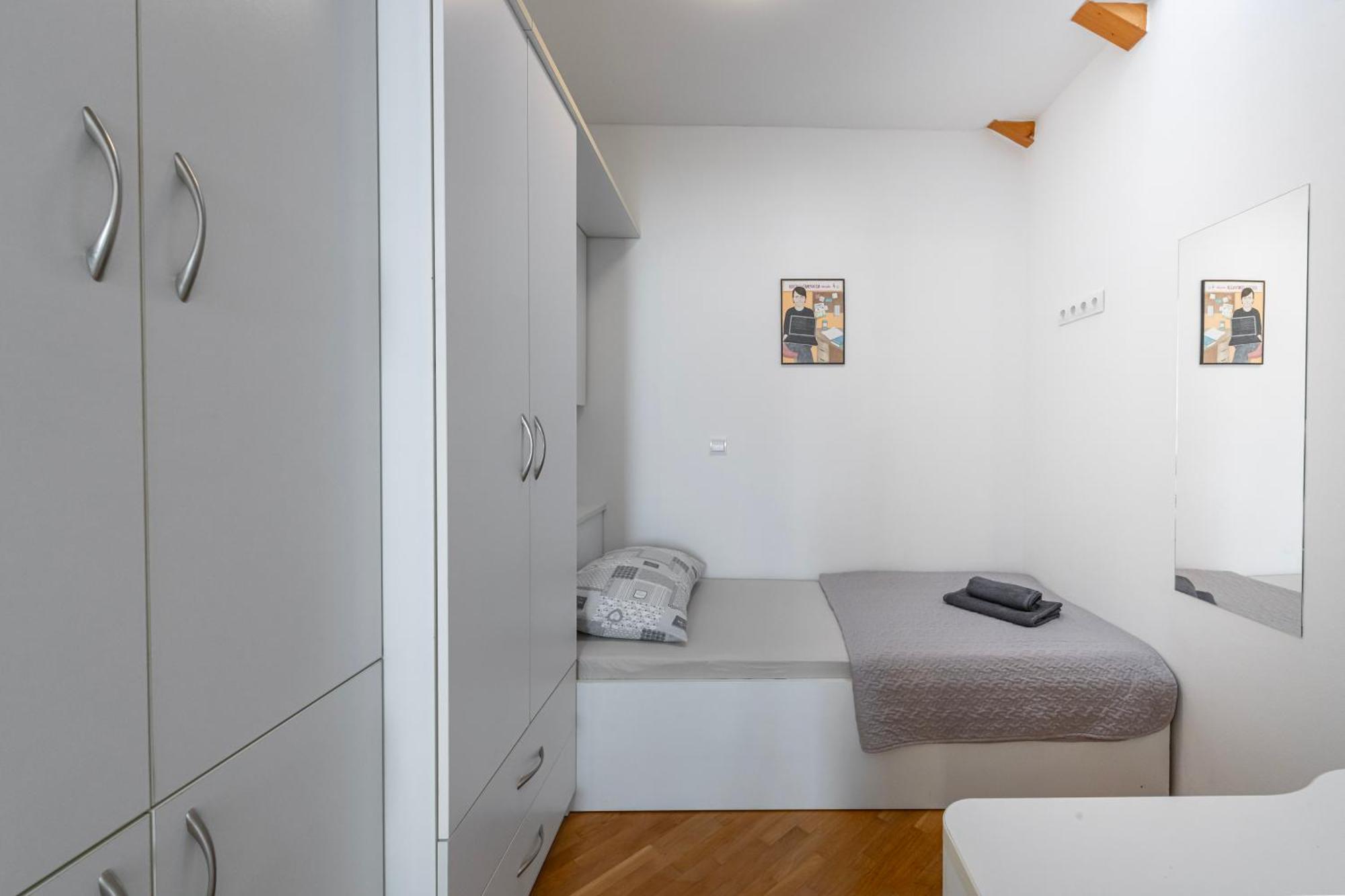 Apartment Mirna Ragusa Esterno foto