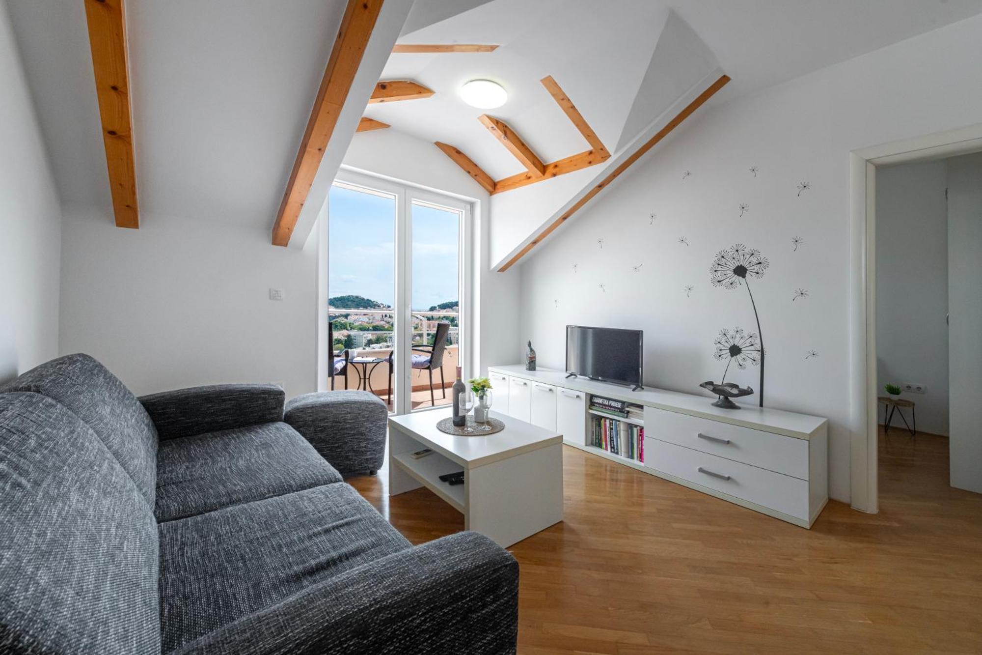 Apartment Mirna Ragusa Esterno foto